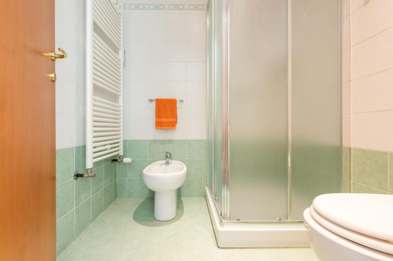 Kibilu - Piazzale Archinto - Stazione Garibaldi - Zona Isola Apartment Milan Luaran gambar